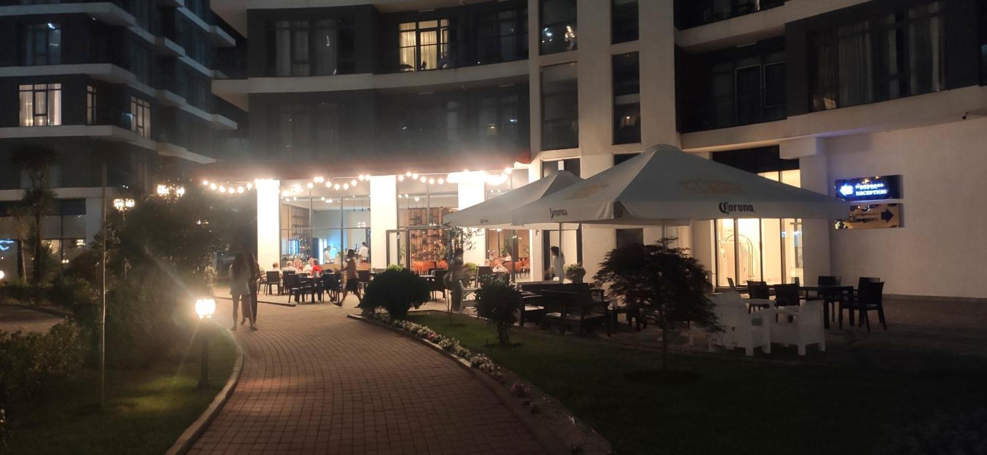 Sea Home Batumi Apartments Εξωτερικό φωτογραφία